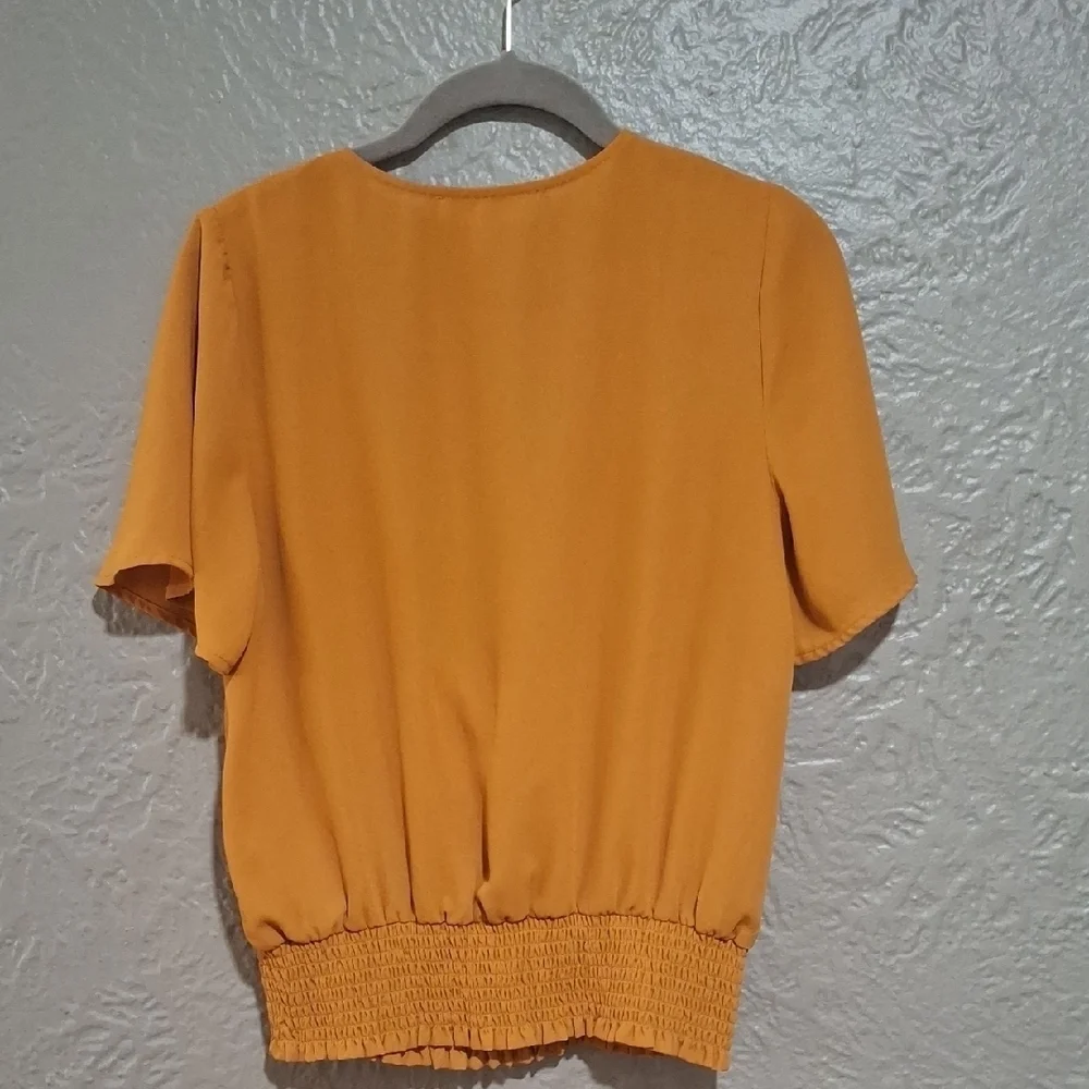 Michael Kors Mustard V-Neck Blouse with Zipper Size S